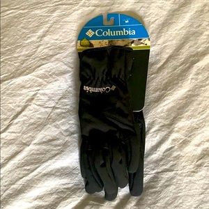 BNWT Columbia Sherpa Lined Gloves - size Medium